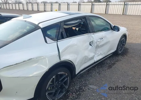 2025 Kia K4 Gt-Line z USA, uszkodzony, nr VIN 3KPFW4DE1SE167368